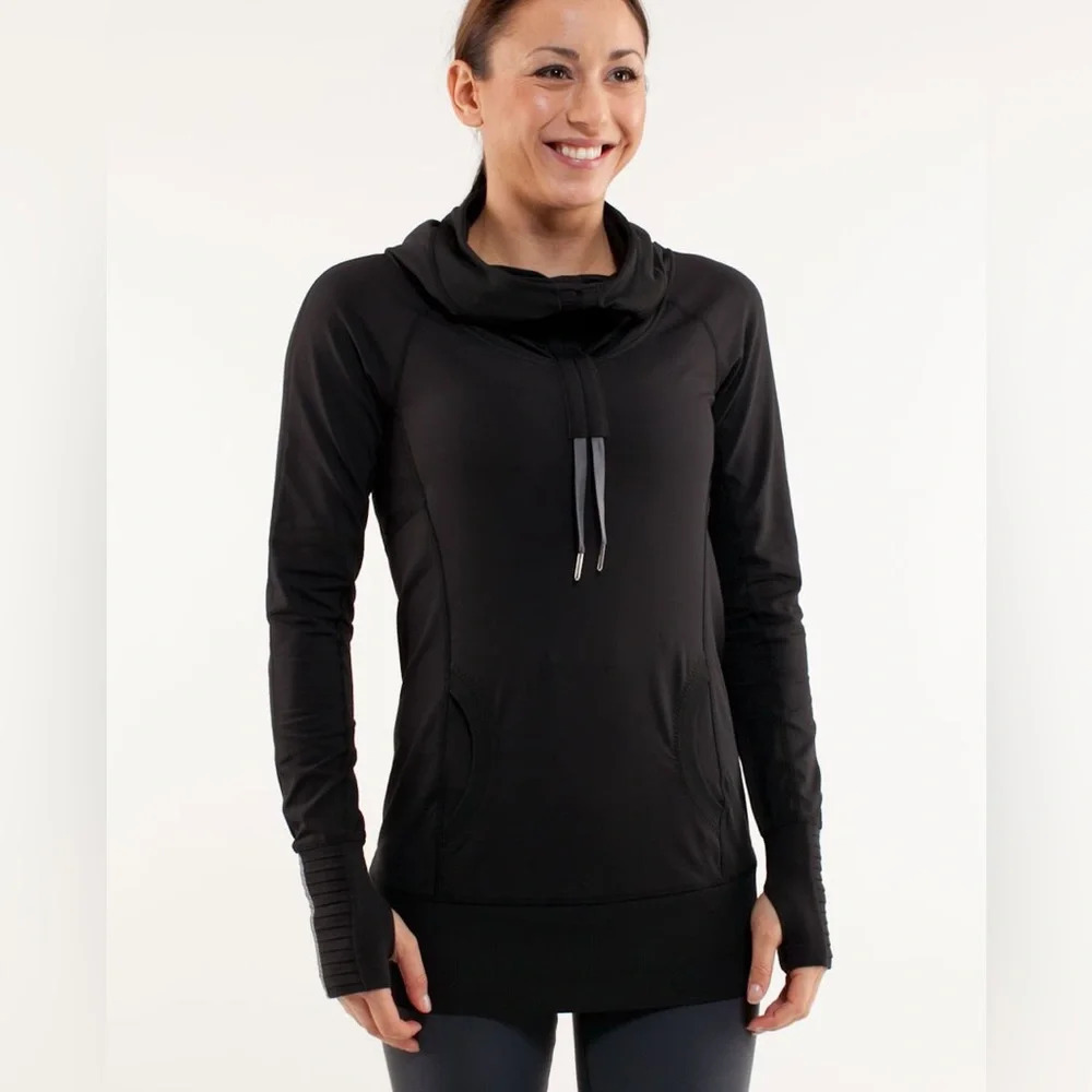 Lululemon Stay On Course Pullover Black Hoodie. Size 4. Pockets & Ponytail hole